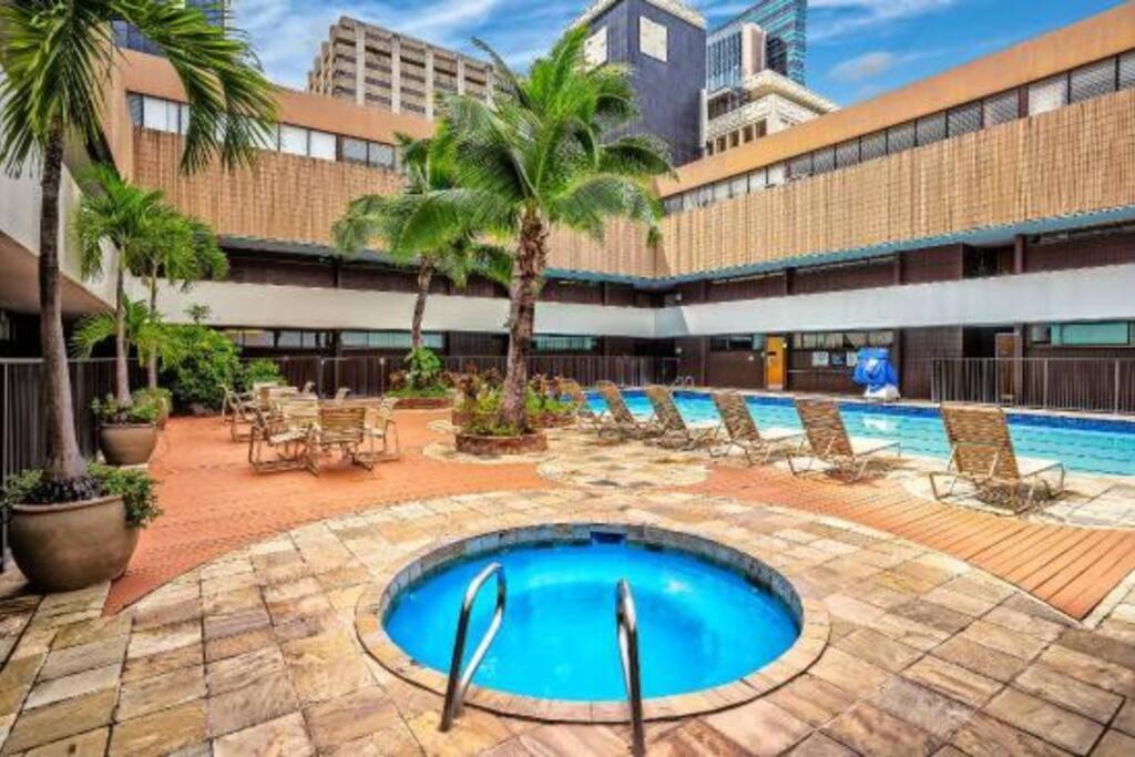 2Br Downtown High Ceiling Free Parking And Wifi Daire Honolulu Dış mekan fotoğraf